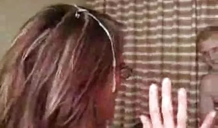 Duro ruso porno con un grupo de chibolitas cachando en lima аналом Daphne Clyde (Daphne Klyde)