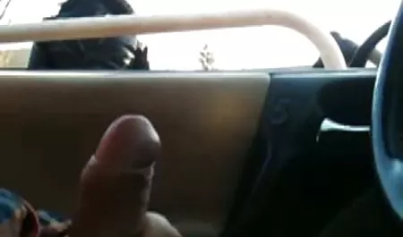 Hermosa y joven, cholotube venecas en lima lesbiana