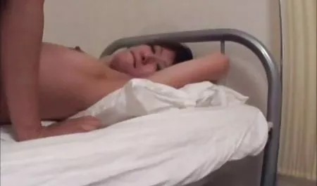 Porno BDSM con una paola lima xxx glamorosa esposa en medias