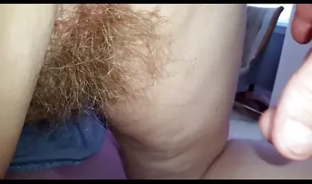 Madura madre se masturba su xvideos juliaca coño afeitado